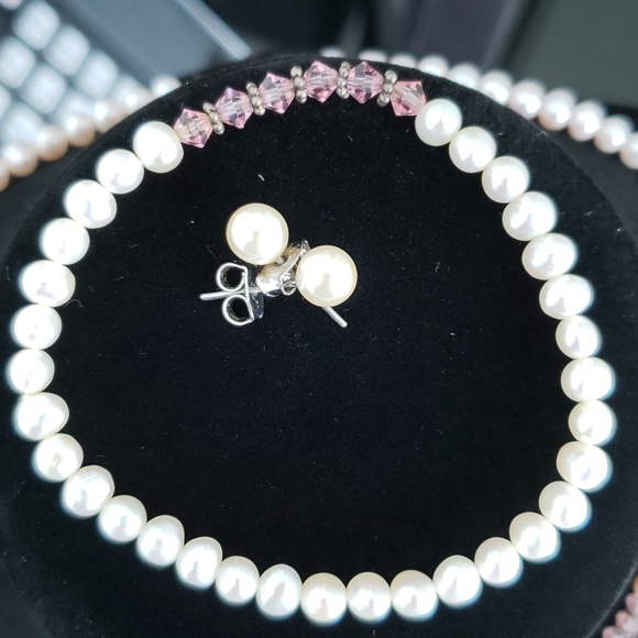 Pearl Necklace set - Picture 2 of 9